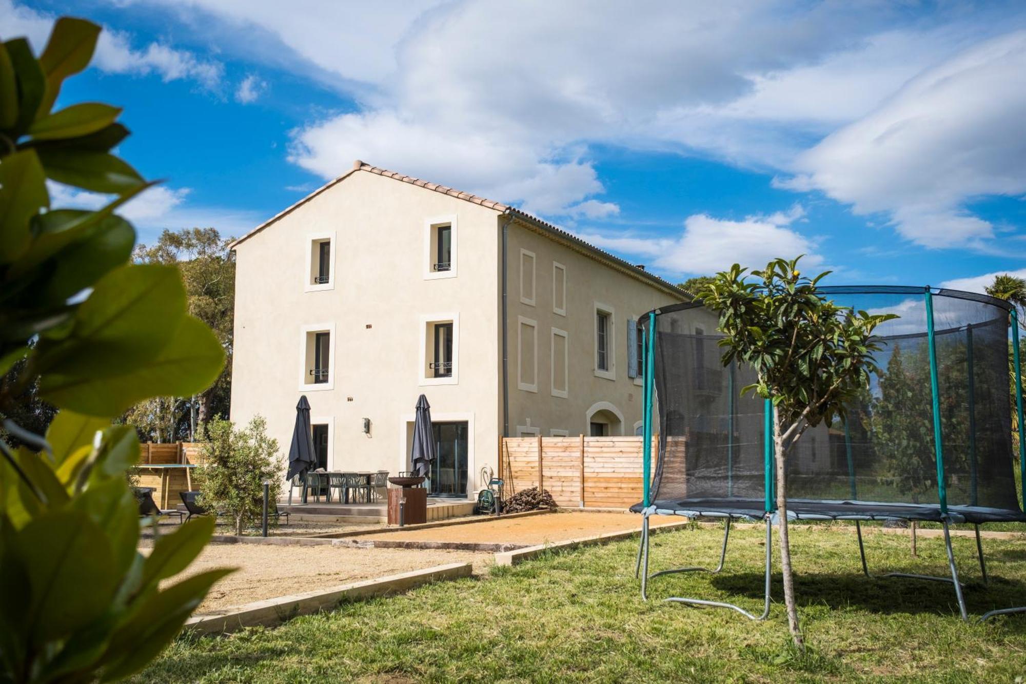 Domaine De Merins, 10 Couchages Avec Piscine, Face A La Riviere, A 4km De La Fleury (Aude)